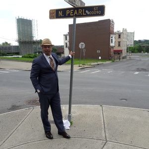 Meet your Posher, Bryant